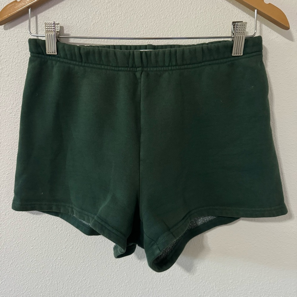 Aritzia TNA Sweatfleece Cozy Fleece Perfect Hi-Rise Mini Short Hunter Green-XS